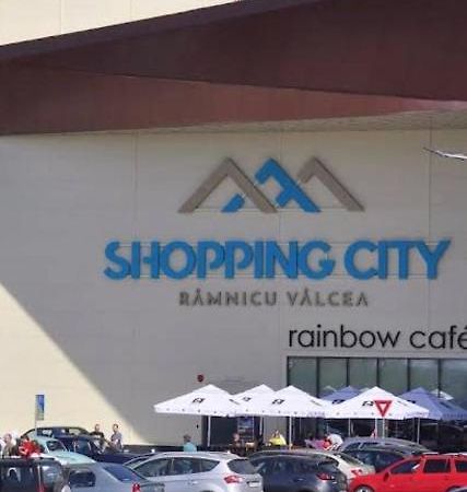 Апартаменти Shopping Cyti Cu 5 Римніку-Вилча Екстер'єр фото